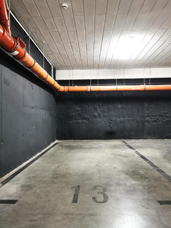 Polaka Apartment ~ Self Check-In 24 ~ Car Park ~Lift Breslavia Esterno foto